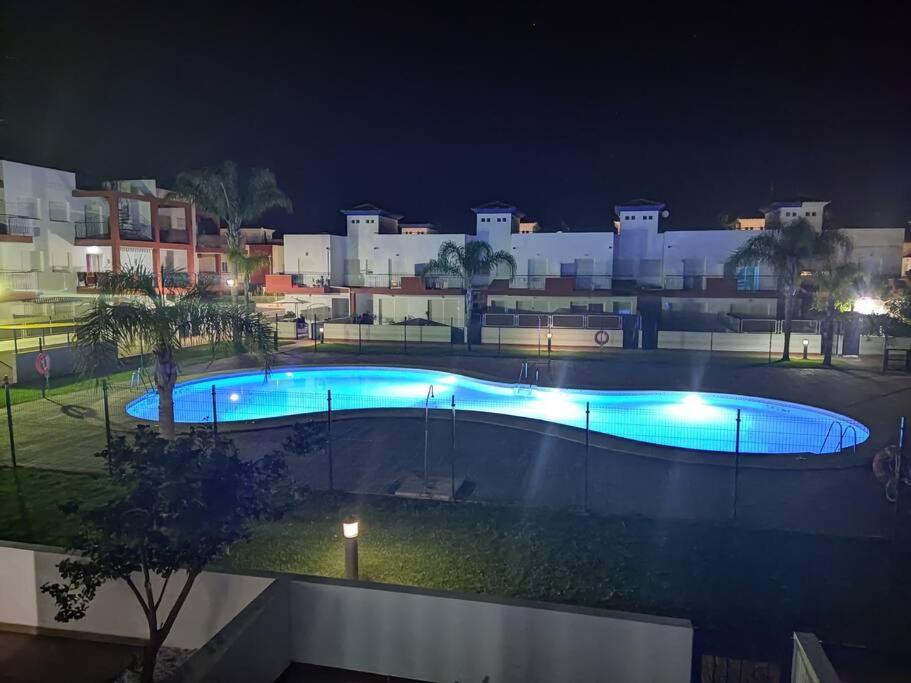 Vila Casa Familiar A Pie De Piscina Vera Exteriér fotografie
